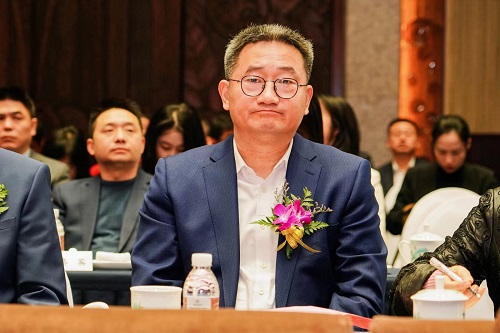 二十而冠正青春，，，感恩奋进再出发——《立异全历程咨询，，，助力高质量生长》钻研会暨mansion88建设20周年庆典盛大举行-mansion88新闻-mansion88动态-mansion88